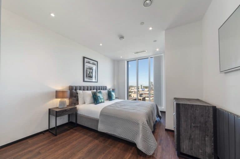 Stunning En-Suite Room Available