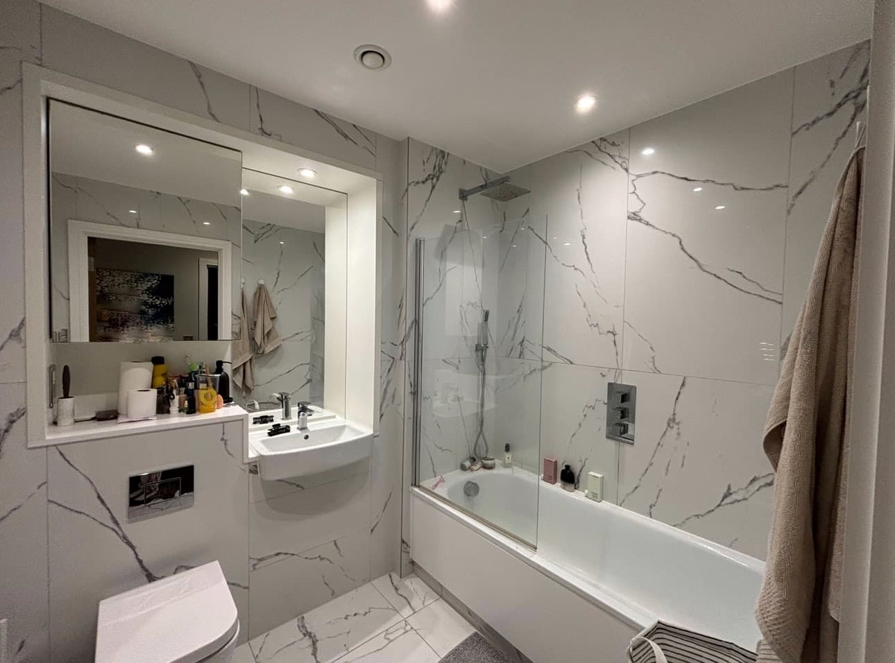 flat near canary wharf 2 bed 2 baths