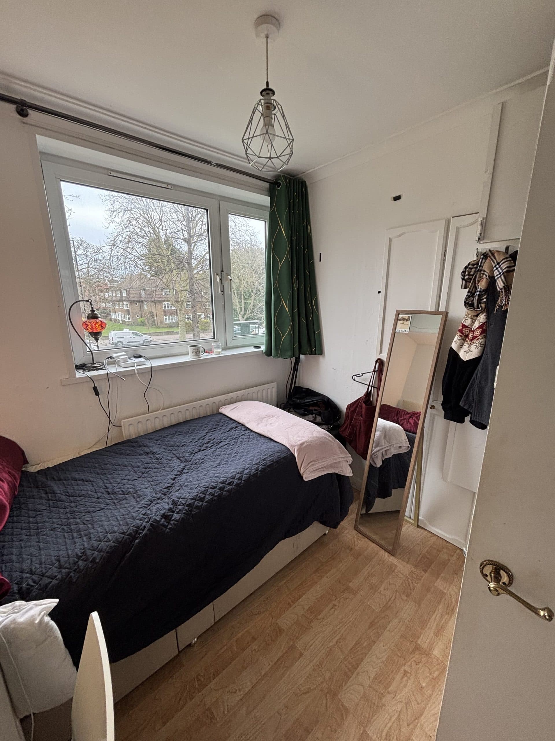 Calling All Legends: 1 Bed Avail in 3 Bed 1 Bath Flat (Putney – SW London) ✨