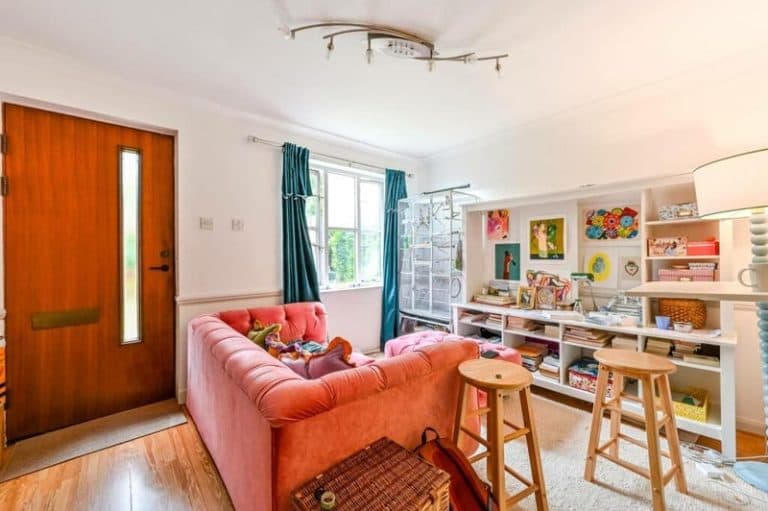 One Bedroom Maisonette in Caledonian Road