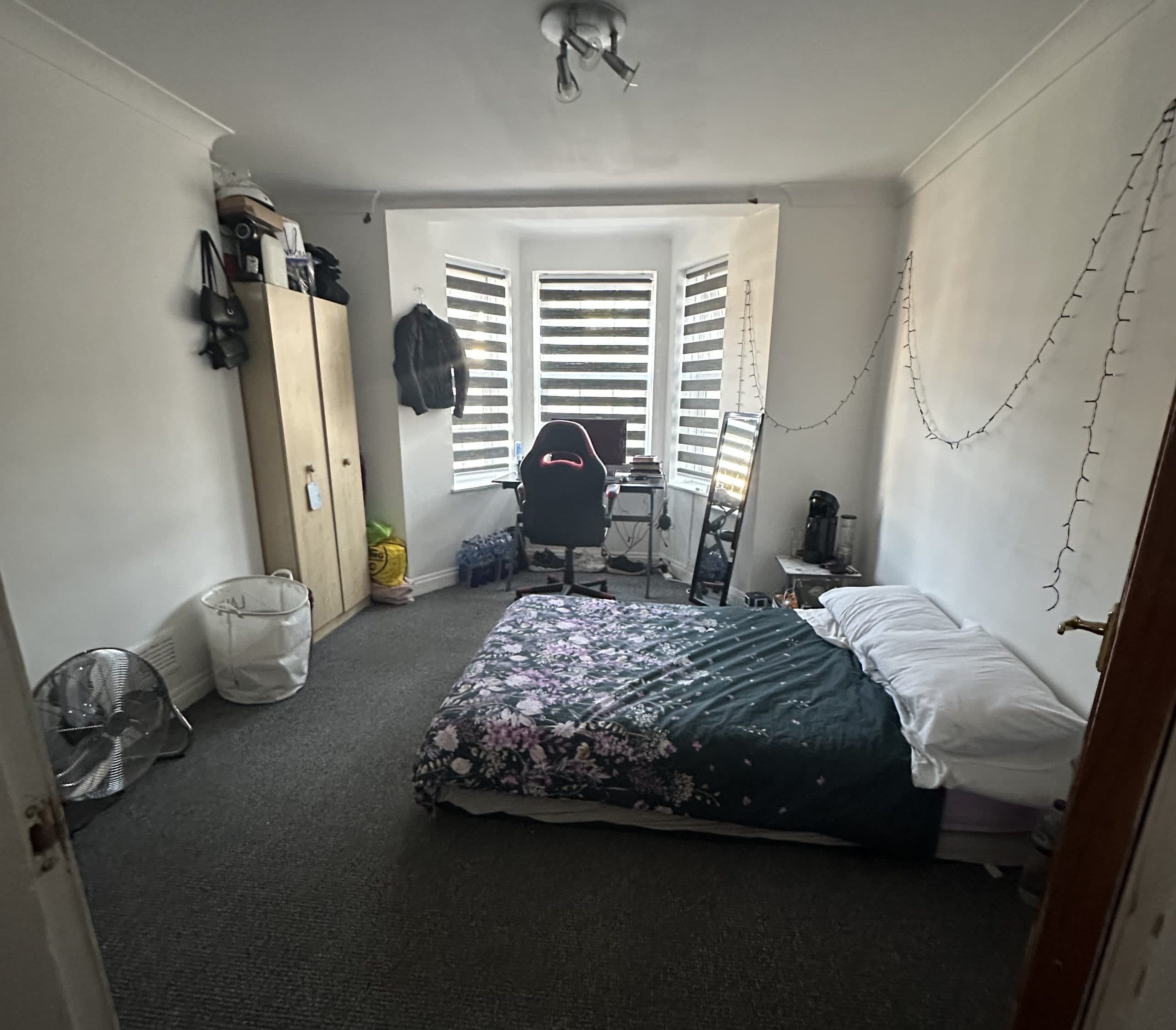DOUBLE ROOM RAYNES PARK
