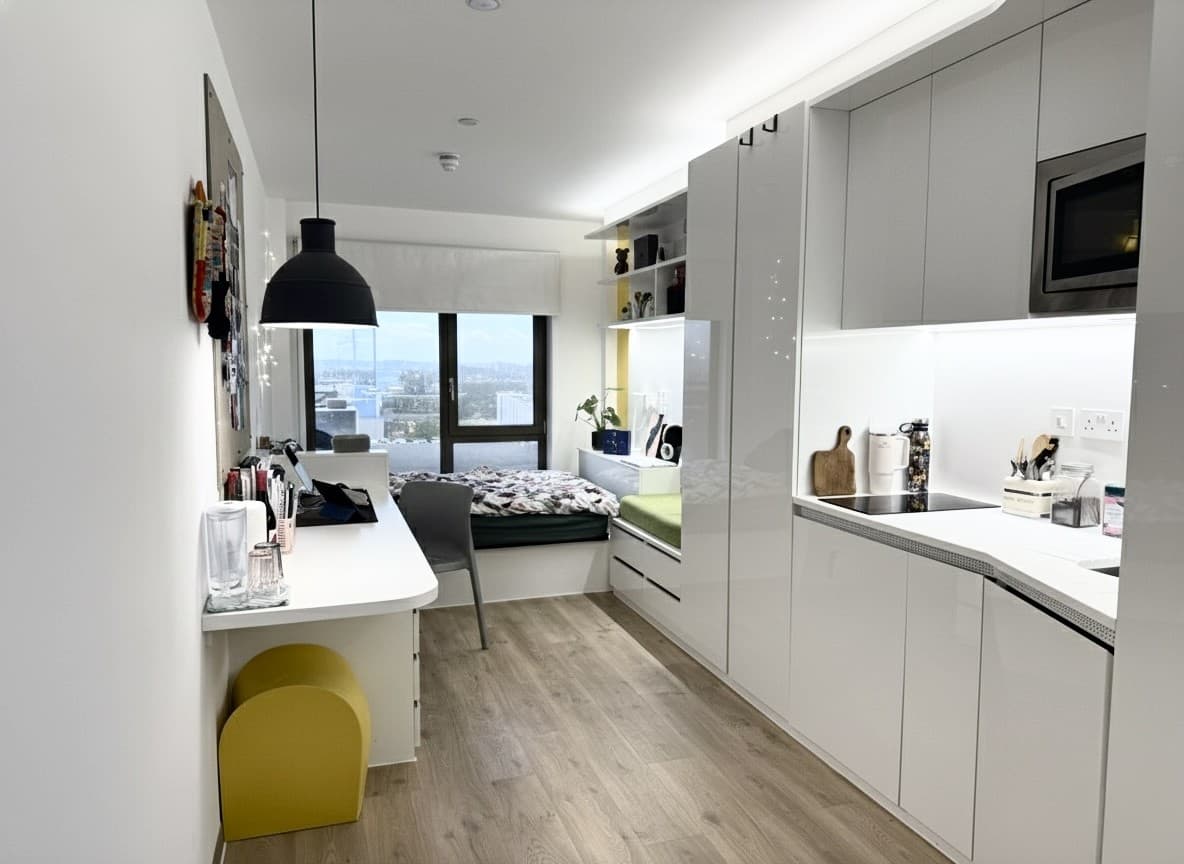 Medium Studio Available - Image 1