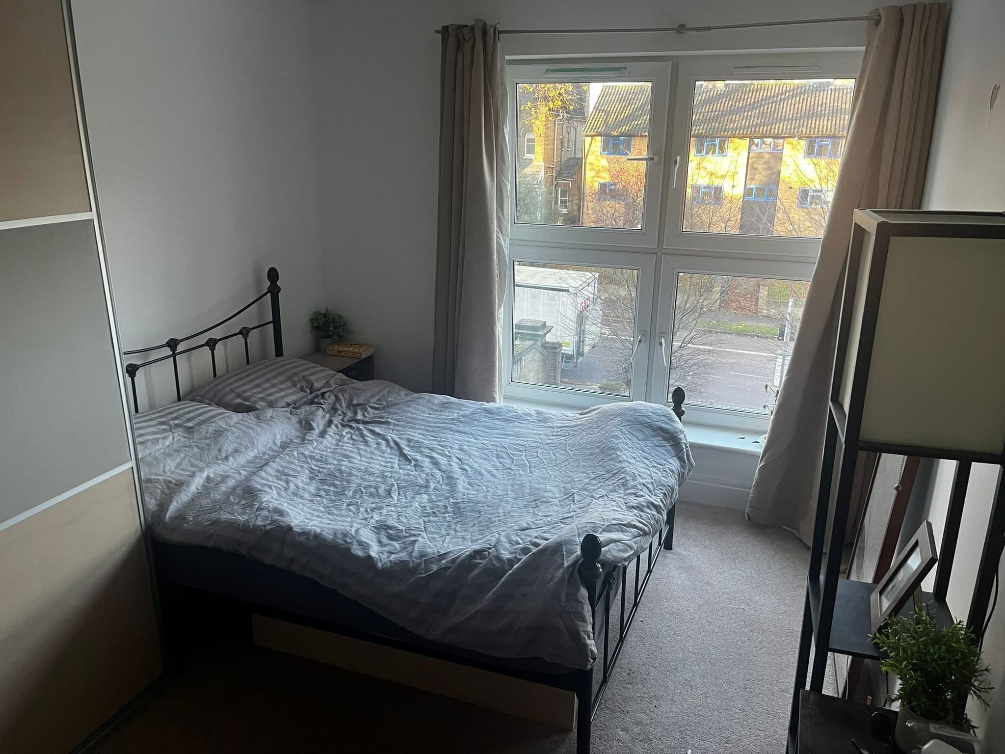 Spacious 2 Bed Flat in Clapham/Brixton Hill - Image 1